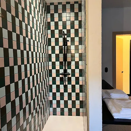 The Natienhuis Apartment *